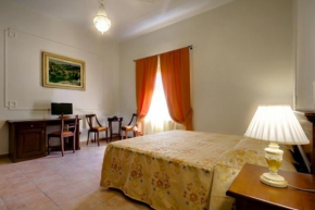 Отель Hotel Il Cavallo  Барберино Ди Муджелло